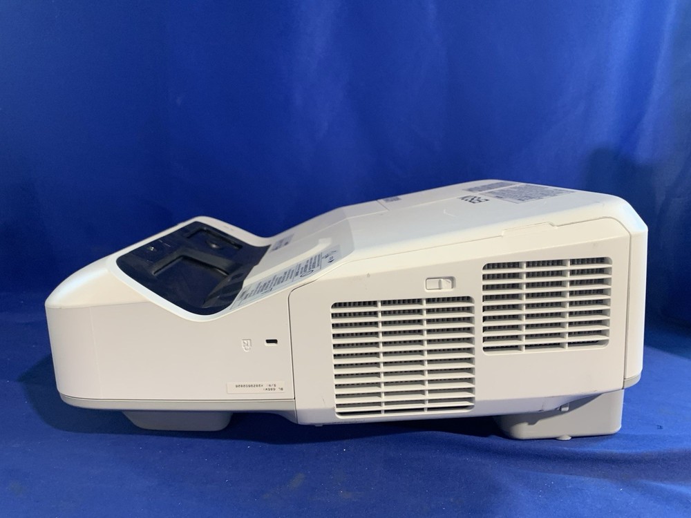 Epson BrightLink685Wi Short Throw Projector With Remote - 1301 Hours Used