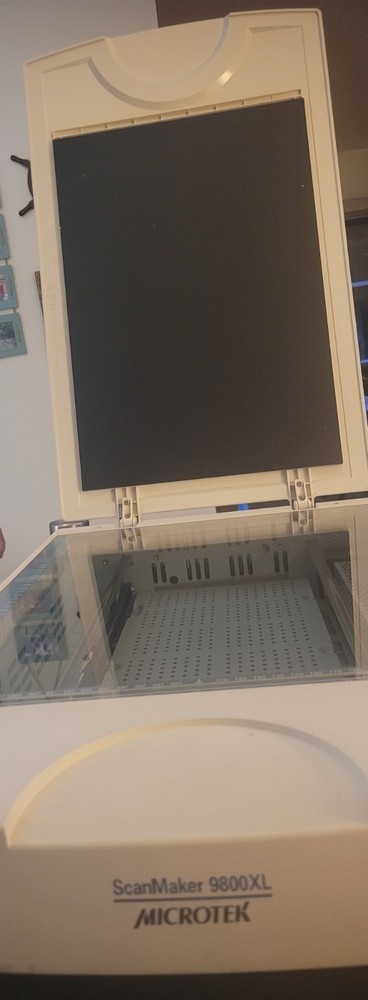 Microtek ScanMaker 9800XL Flatbed Scanner with USB Cable