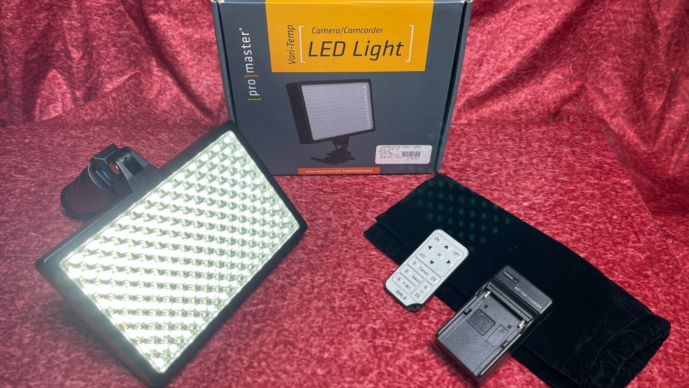 ProMaster Vari-Temp Camera/Camcorder LED Light Panel 2437, RemoteControl, Handle