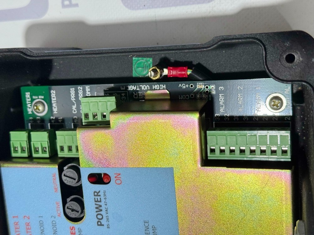 Novatech Controls 1732 Oxygen Transmitter Analyzer 100-240VAC 1 pcs #ZV#