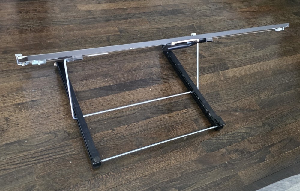 PRO DRAFT Adjustable Drawing Board with Parallel Bar and Metal Frame