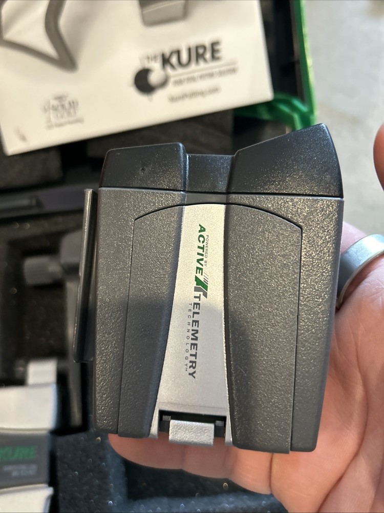 The KURE PUTTING SOLUTION TRAINING KIT