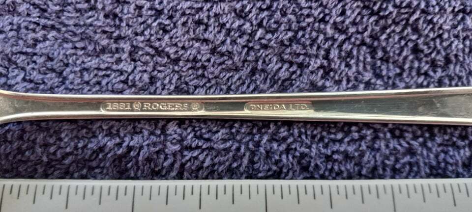 1881 Rogers Oneida Capri 1935 Sterling SilverPlate Flatware Ice Tea Soda Spoon