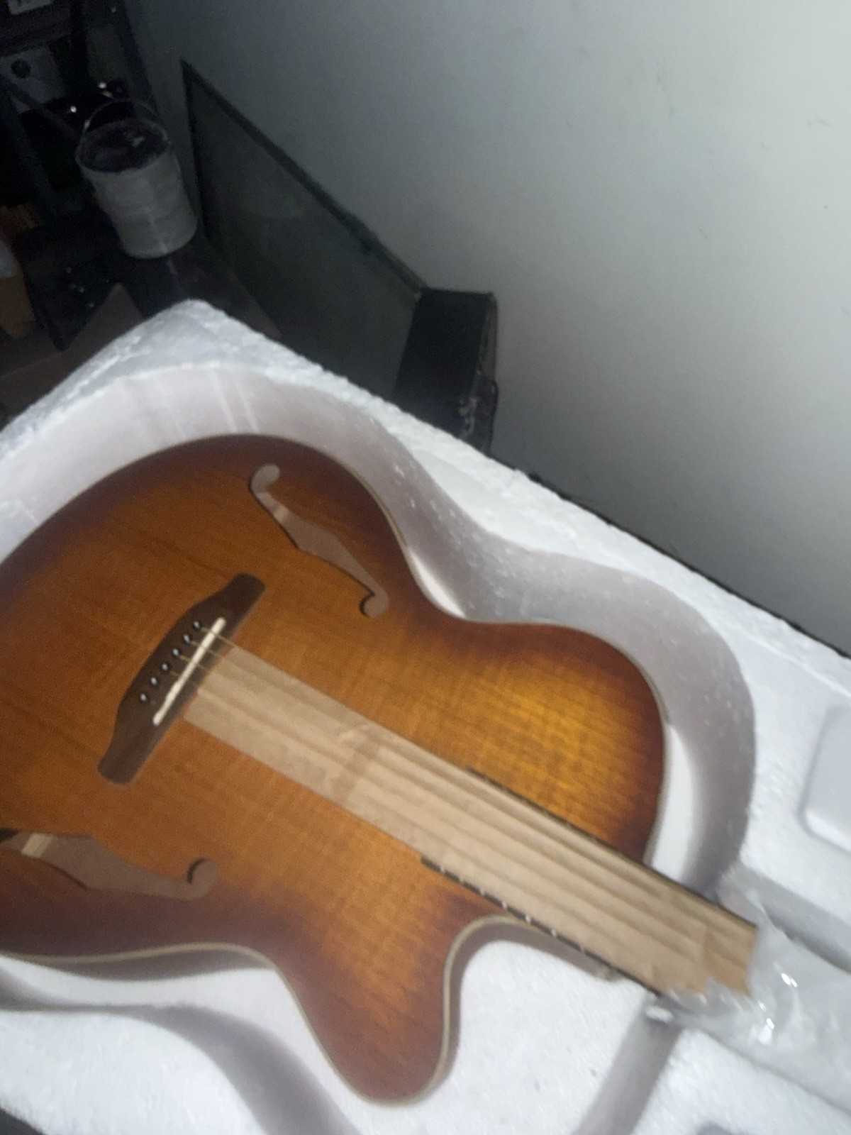 Make An Offer !!! aria acoustic electric guitar Are-4