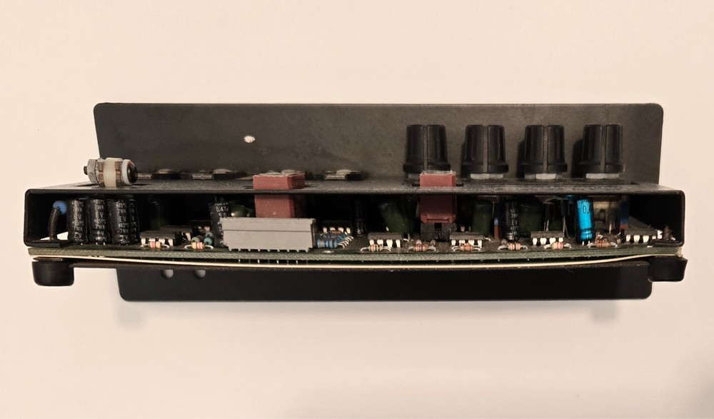 Carver PMX 24db Crossover with High Frequency Limiter