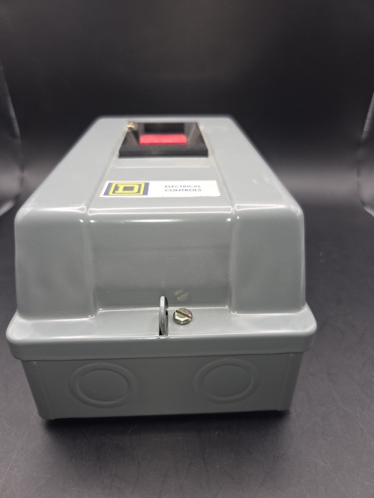 Square D 2510MBG2 3 Phase- AC Manual Starter