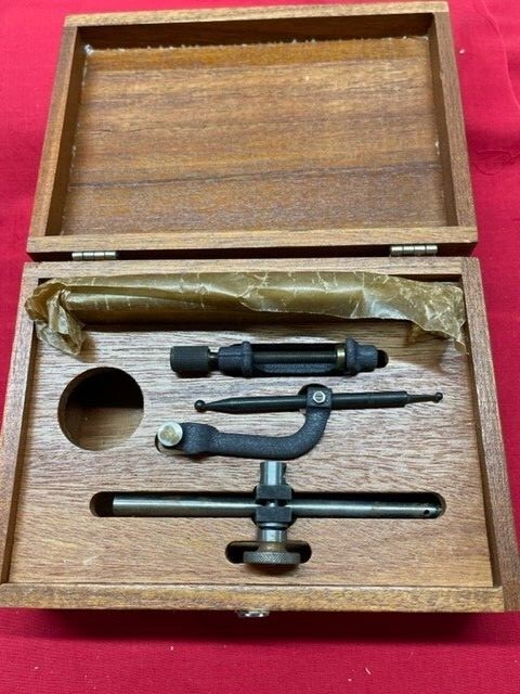 Brown & Sharpe 599-7740 Dial Indicator Set - Missing Indicator Vintage w/ box