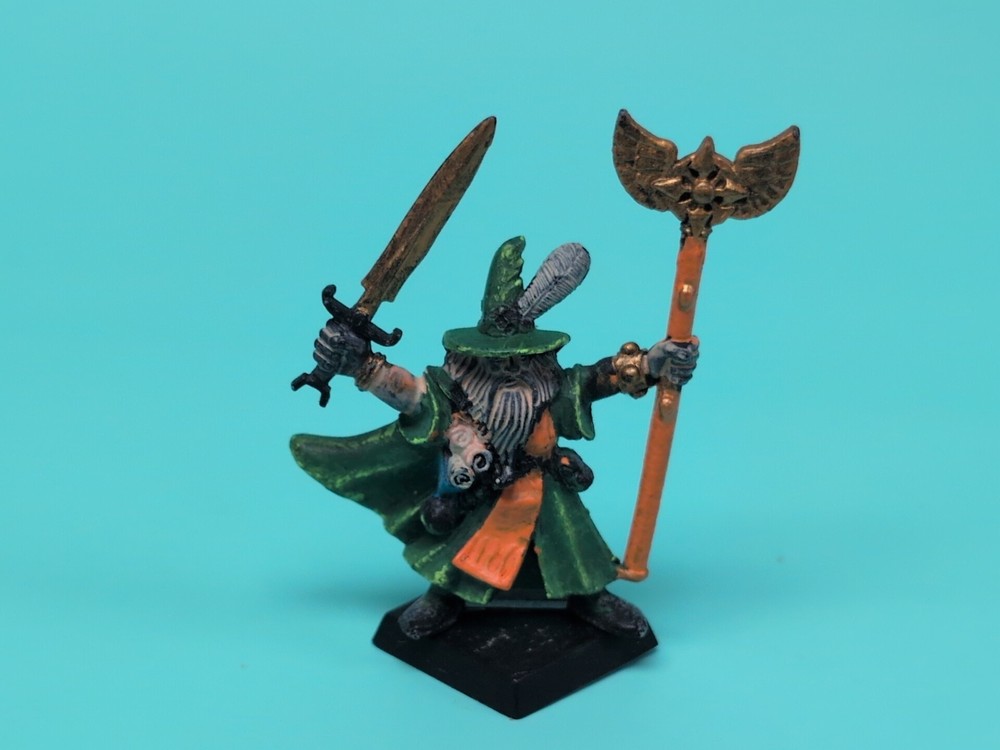 GW Warhammer Quest Loose Mini Wizard #8 , Painted