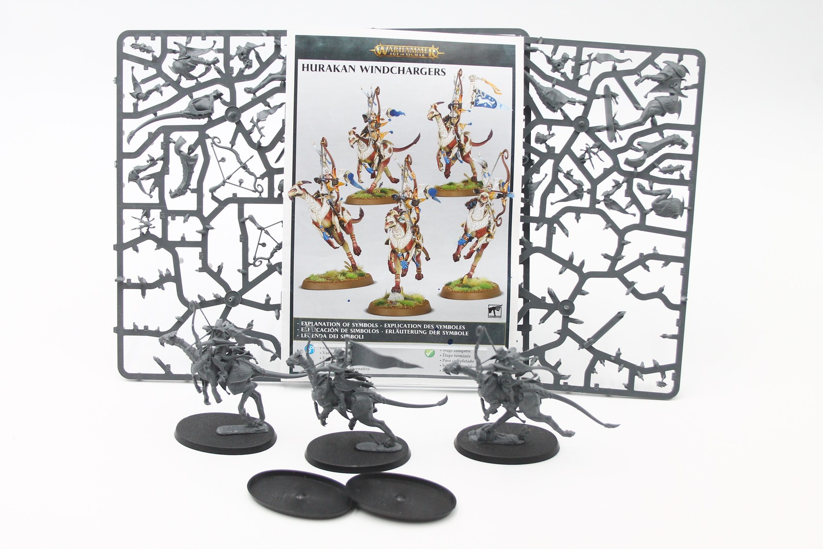 Used Warhammer AoS Lumineth Realm-Lords: Hurakan Windcharger (5, Partial Built)