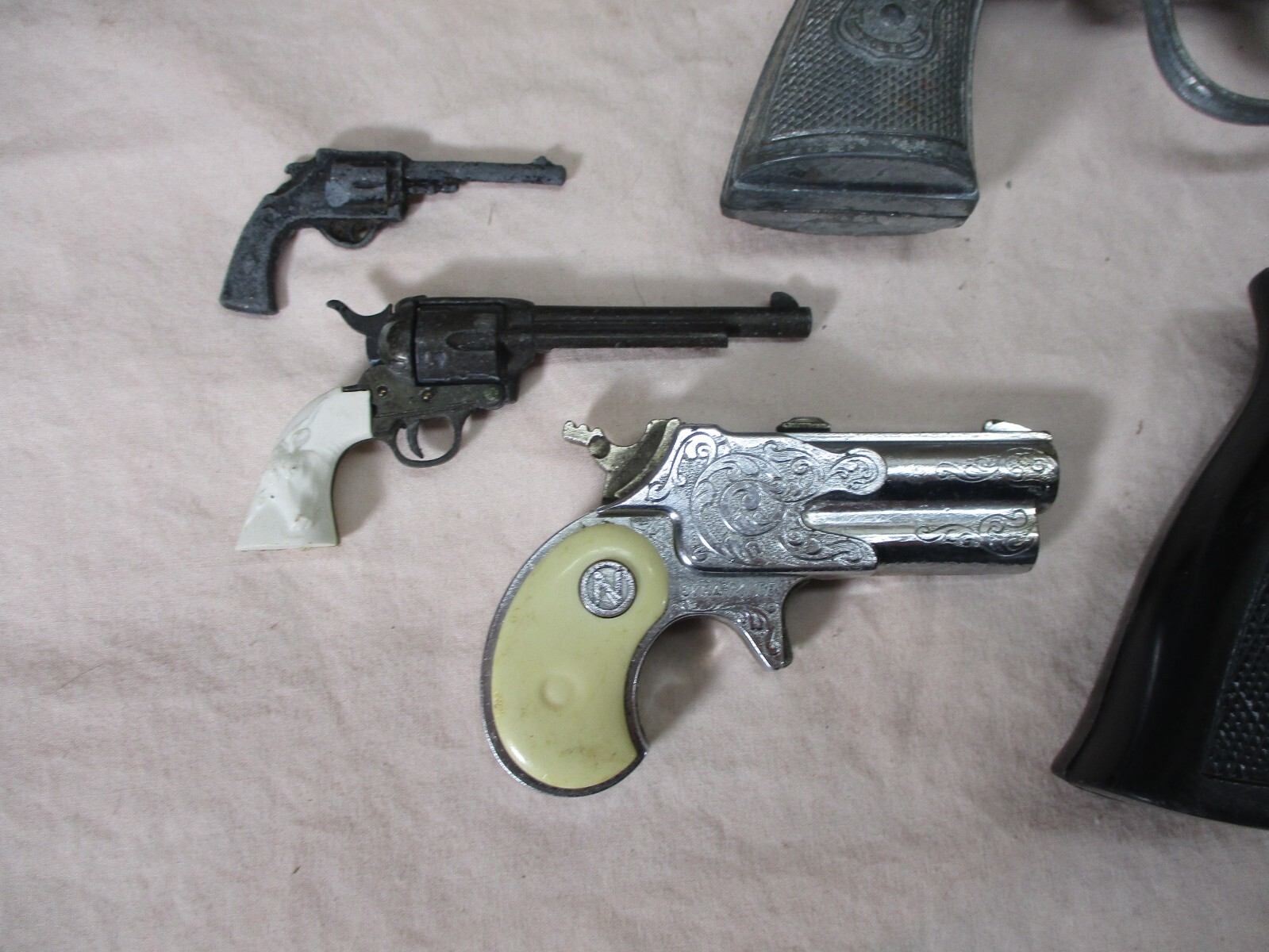 Vintage Die Cast, Metal & Plastic Toy Cap Guns Lot