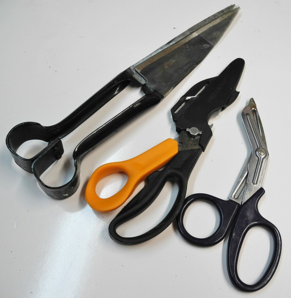 Vintage Old-Fashioned Grass Shears supper sharp 12in long with extra scissors