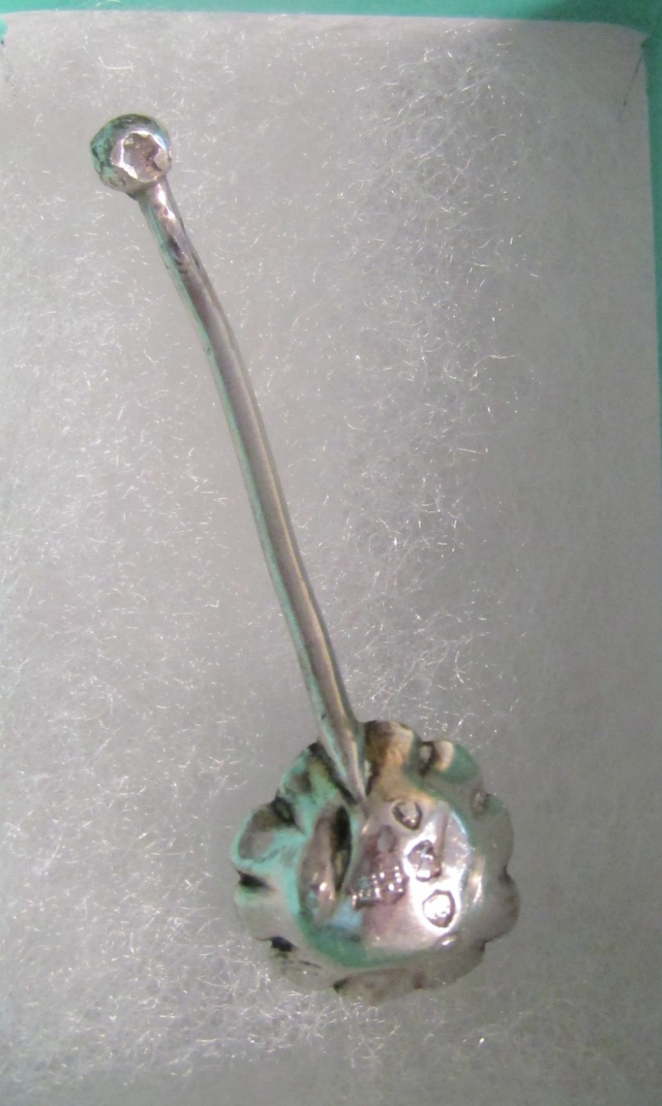 ANTIQUE SALT CELLAR SPOON HALLMARKED - DATED 1886