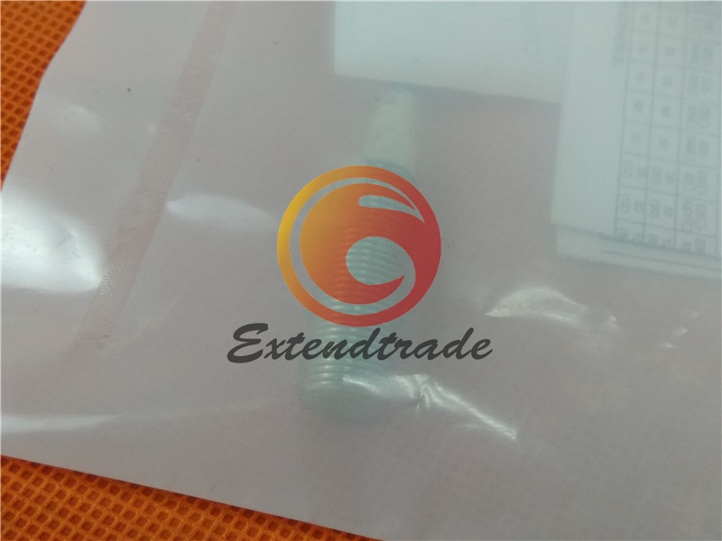 one 1PCS New OMRON E2E-X2Y1-Z Proximity Switch