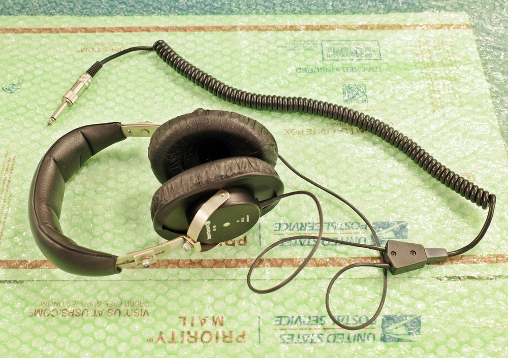 Beyerdynamic DT 48 (25 ohm) mono plug end