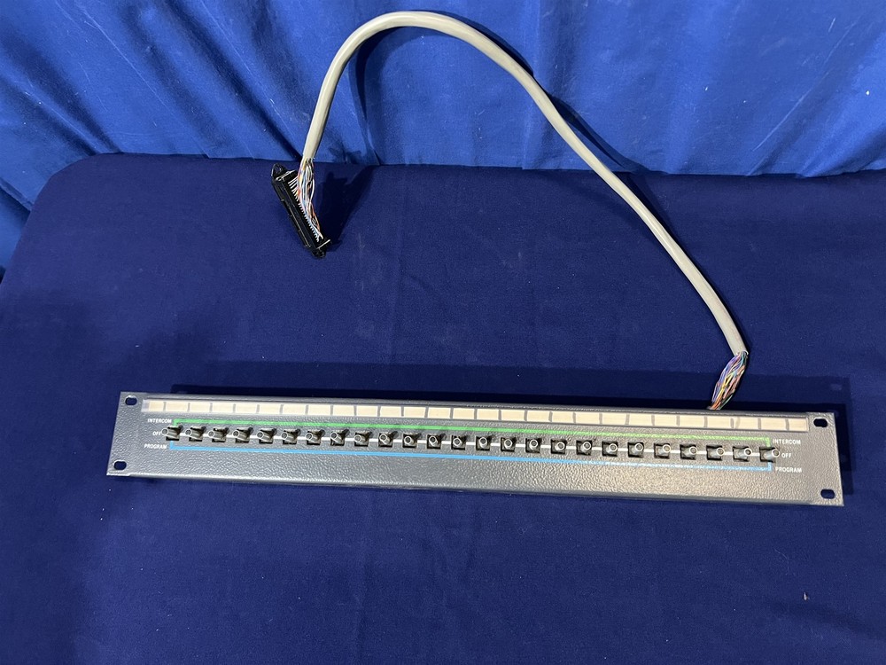 Dukane Corporation 25 Key Station Selector Panel Compact 3200 intercom system PA