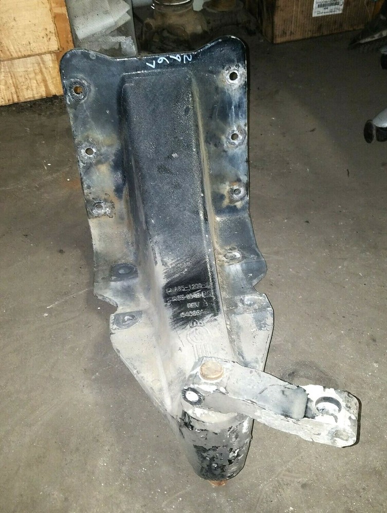 KENWORTH T2000 LEAF SPRING HANGER A85-1200-1