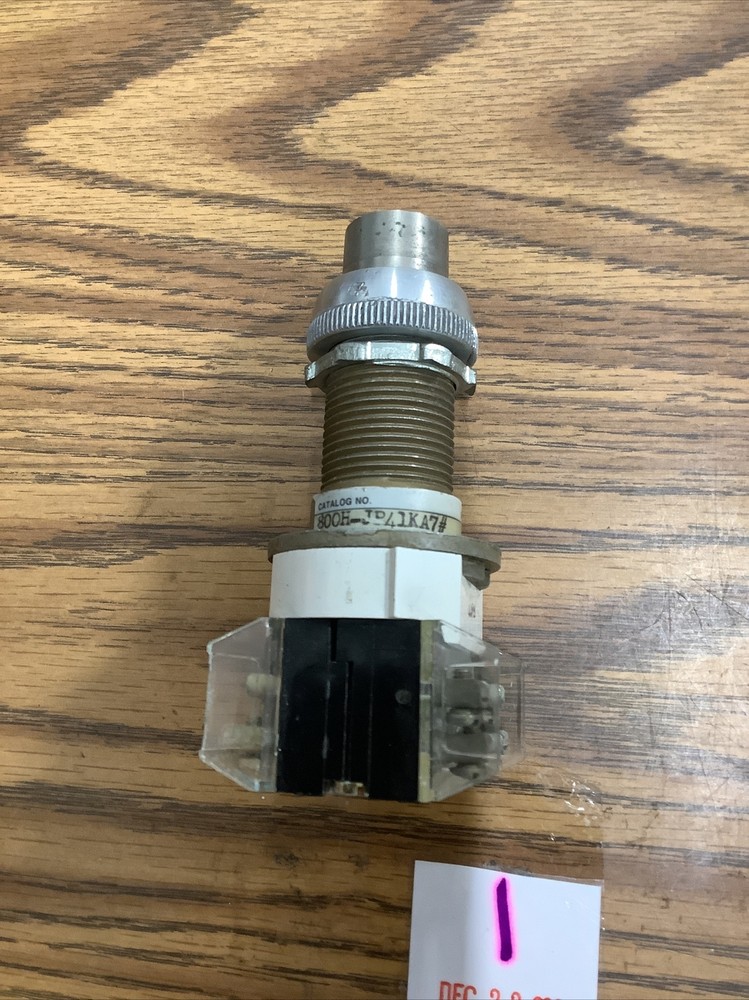 Allen Bradley 800H-JP41KA7# Ser A Selector Switch (NO KEY)