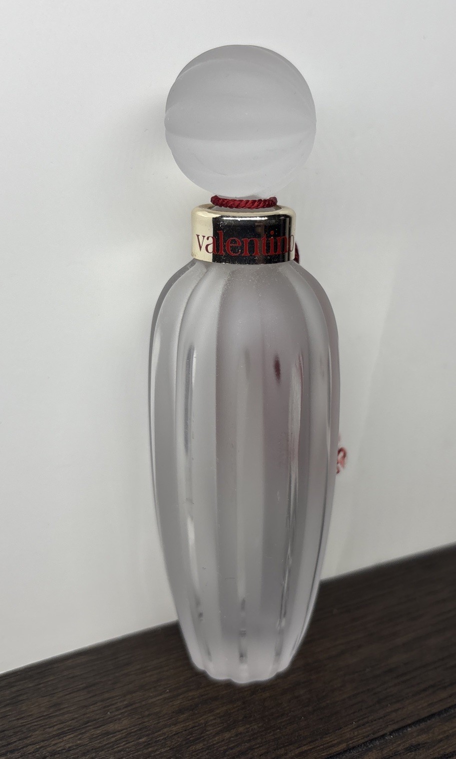 VINTAGE VALENTINO FACTICE DUMMY FROSTED GLASS PERFUME FRANCE 4 3/4" BOTTLE 1985