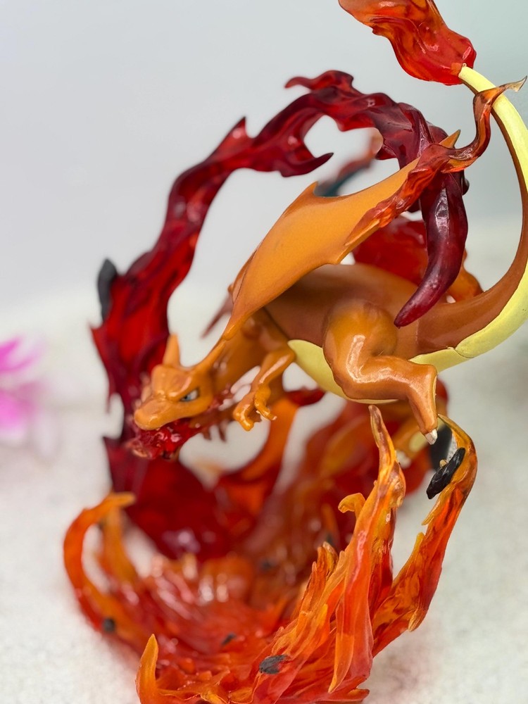 Shiny Charizard & Regular