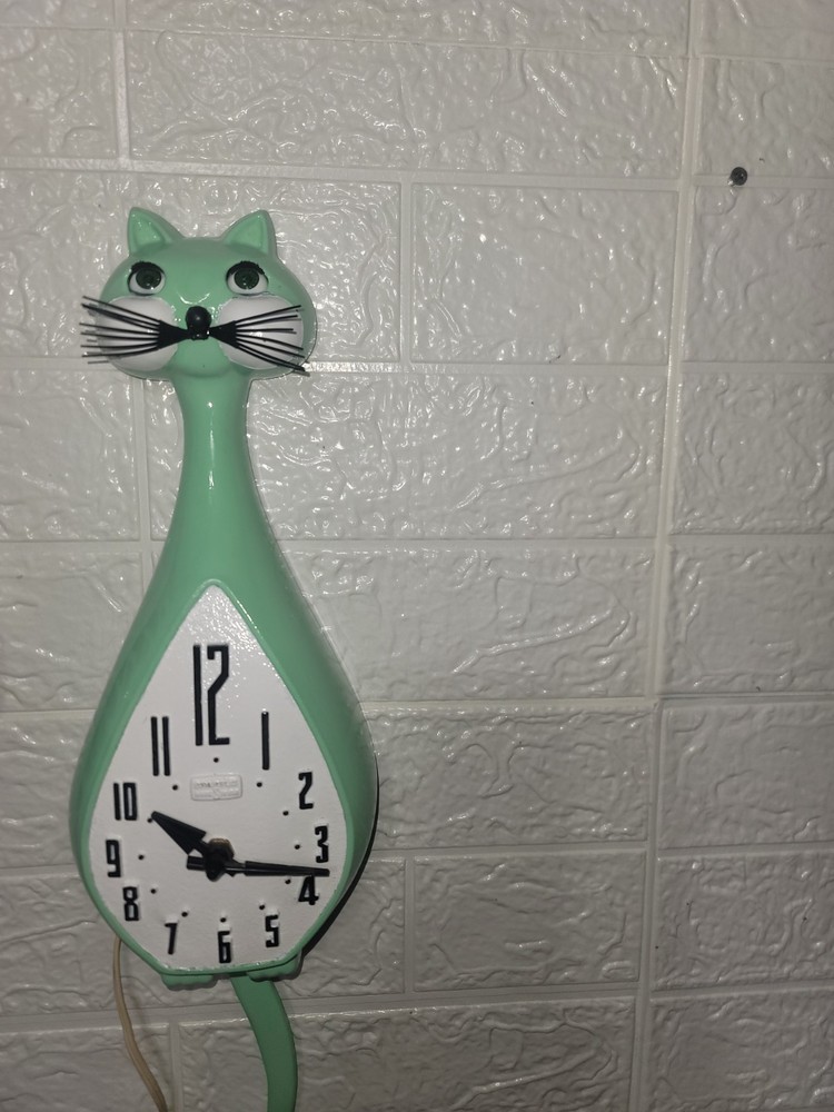 Rare Spartus 50s/60s Here Kitty Kitty Cool Mint Kitty, Fully Functional.