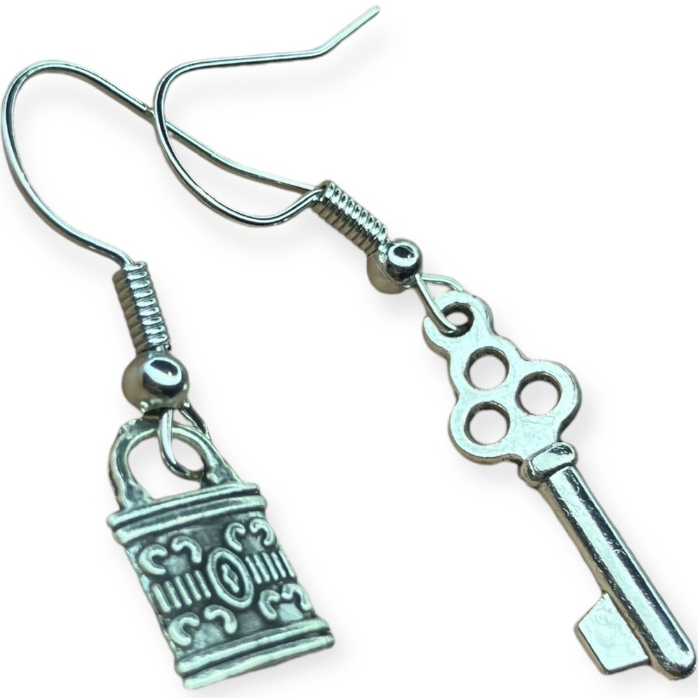 Cute Dainty Skeleton Key & Lock Silver Tone Asymmetrical Dangle Drop Earrings