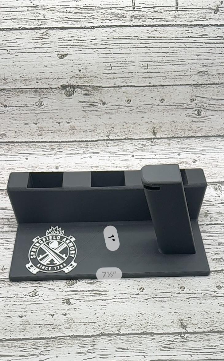 Springfield Prodigy Pistol Display Stand + 3 Mag Holder – Black Polymer