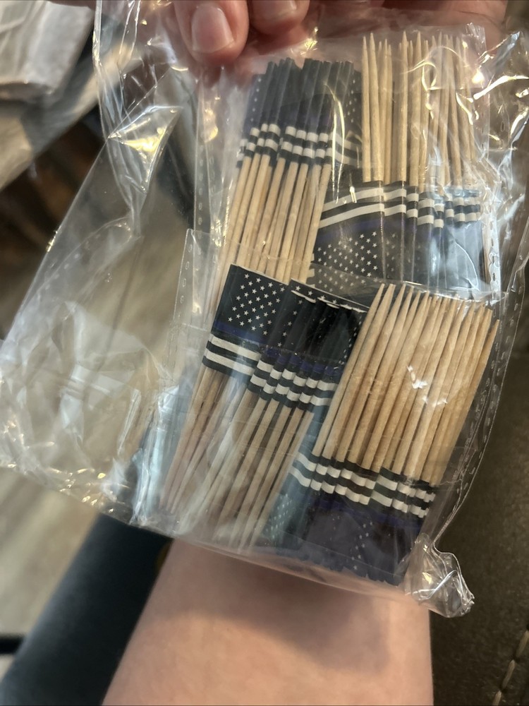 Thin Blue Line Flat Picks 200 Count