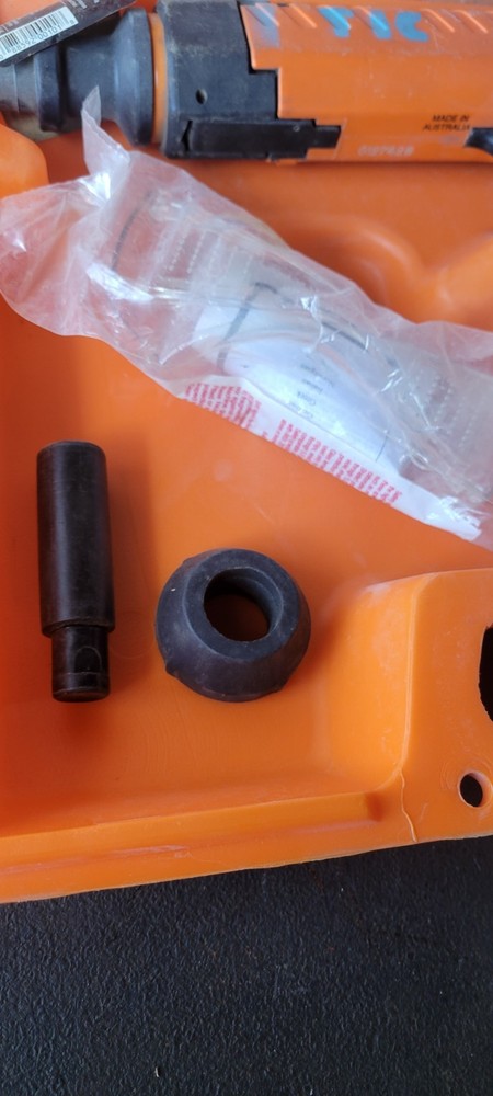 RAMSET SA270 POWDER ACTUATED FASTNER w CASE