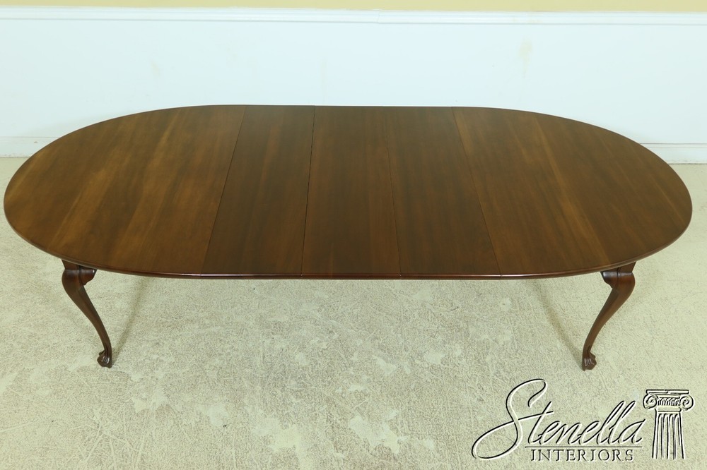 LF53946EC: STATTON Old Towne Cherry Oval Dining Room Table