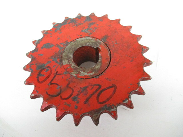 Gehl Sprocket (055770)