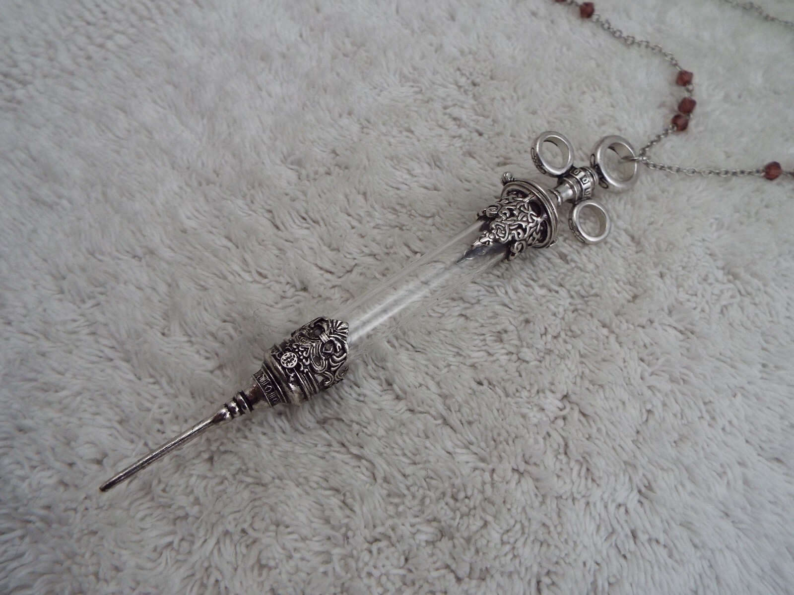 Glass Vintage-Style Syringe Needle Pendant Locket Nurse Necklace (K35)