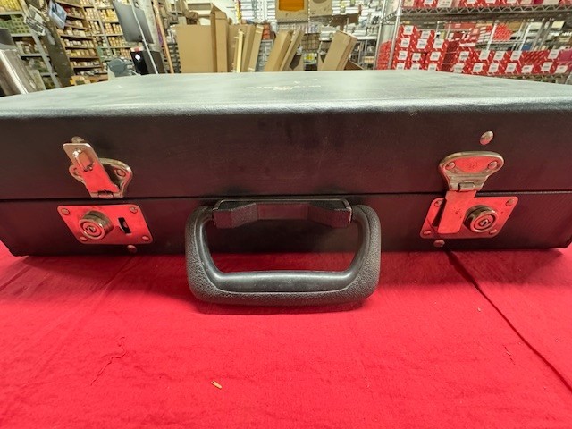 Mitutoyo Leather Case for Salesman Basic Tool Box - broken locks, no keys