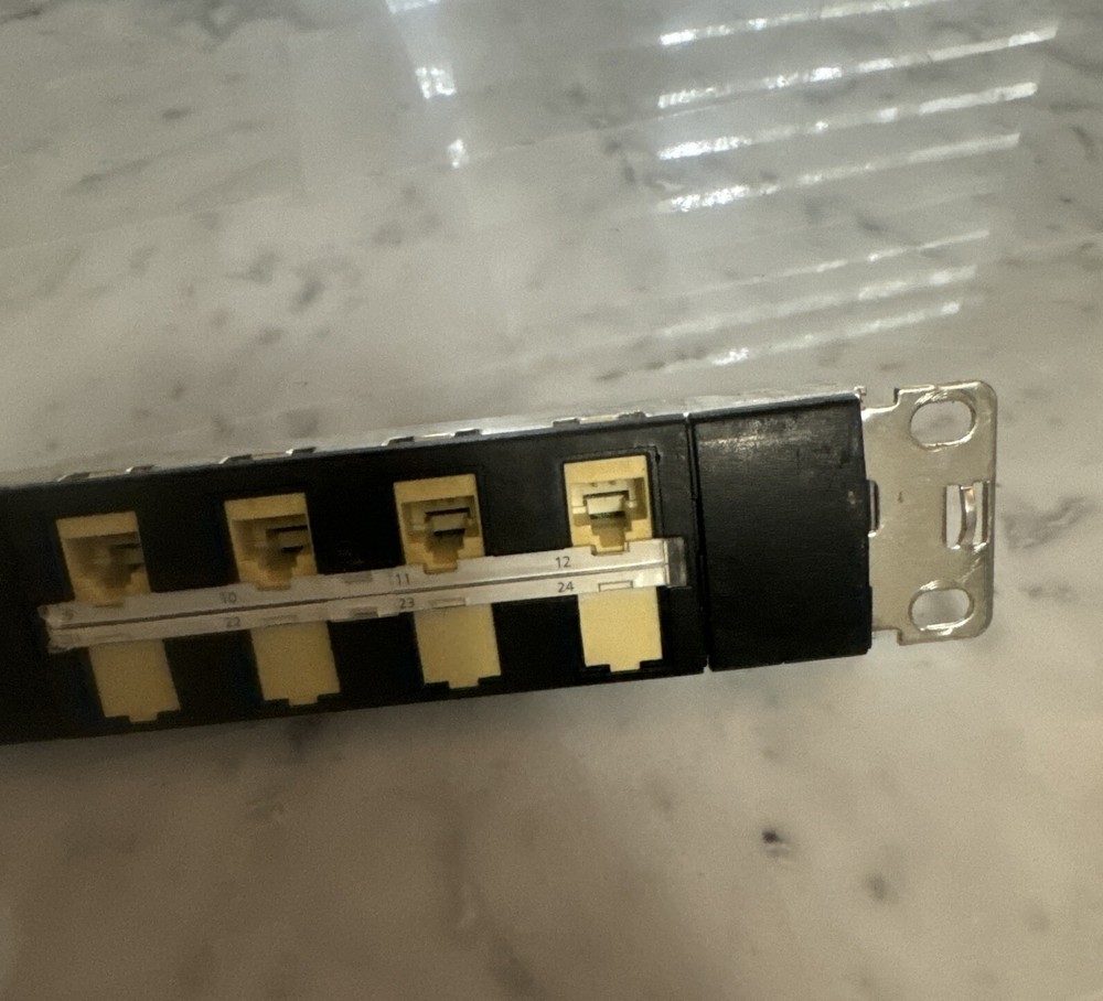 Krone Modular CAT5 Patch Panel With 12 Jacks And 12 Blanks Keystone Rack Mount