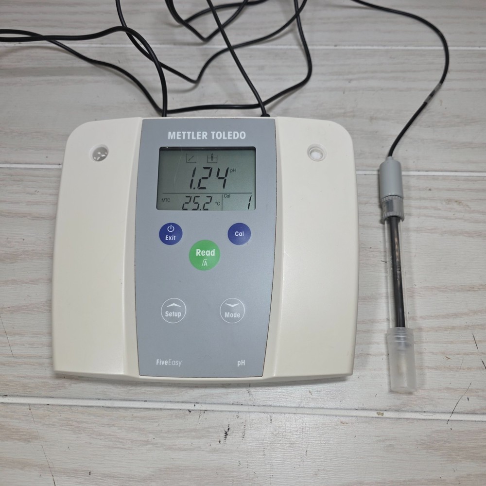 Mettler-Toledo FiveEasy FE20 pH Meter with Probe