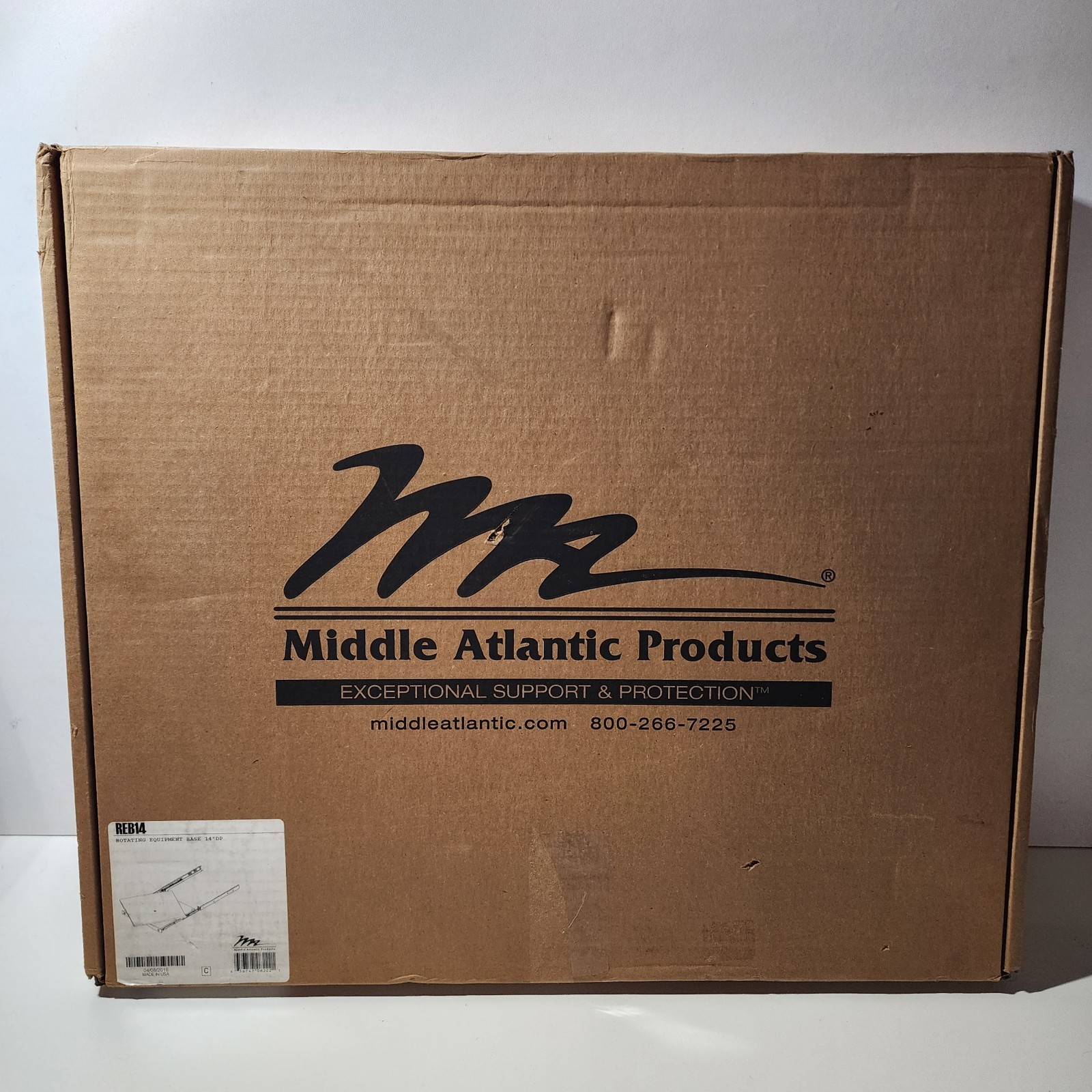 Middle Atlantic REB-14 14" Deep Rotating Equipment Slide Out Base