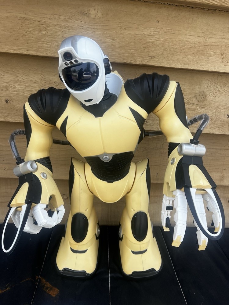 Rare WowWee RoboSapien V2 Working - Remote - Manual Perfect Working Condition