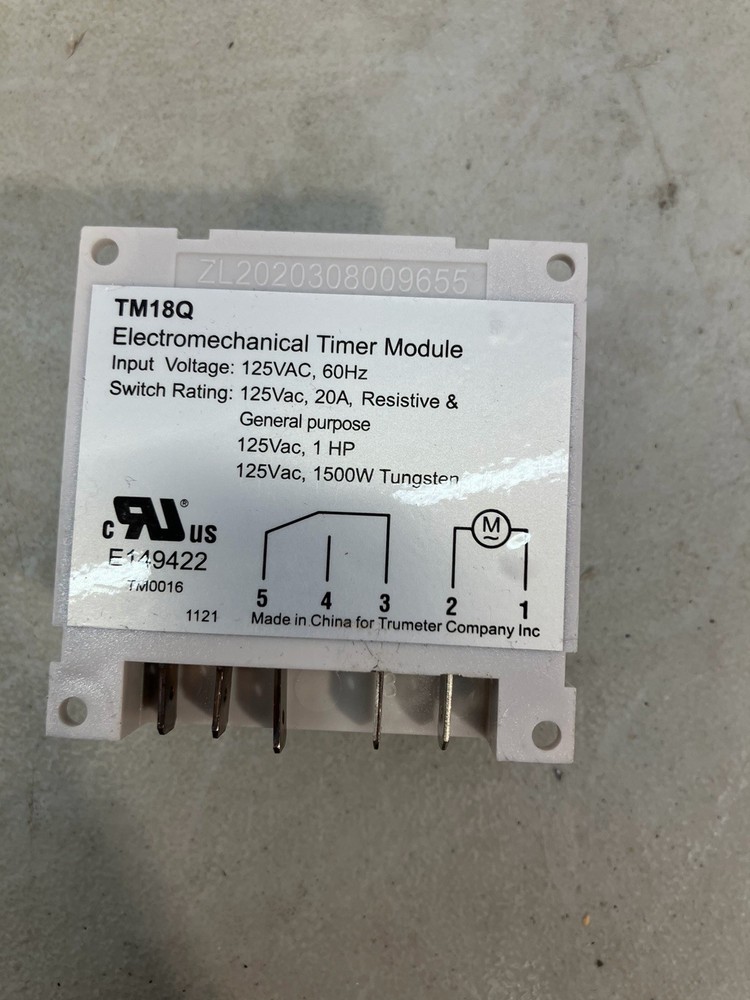 Trumeter TM18Q Electromechanical Timer Module - 125VAC 20A Quartz Drive