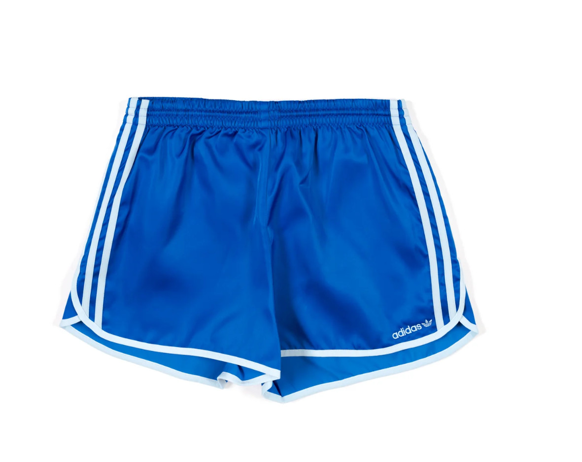 NEW ADIDAS ORIGINALS WOMENS TREFOIL SPRINTER SHORTS ~SIZE MEDIUM #KC3875
