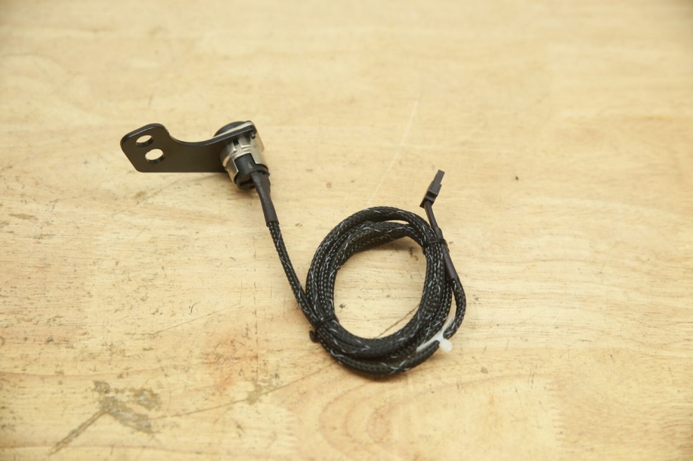 ELE1700335-B Quantum Power Chair Legrest Connection Plug Socket Cable Wire