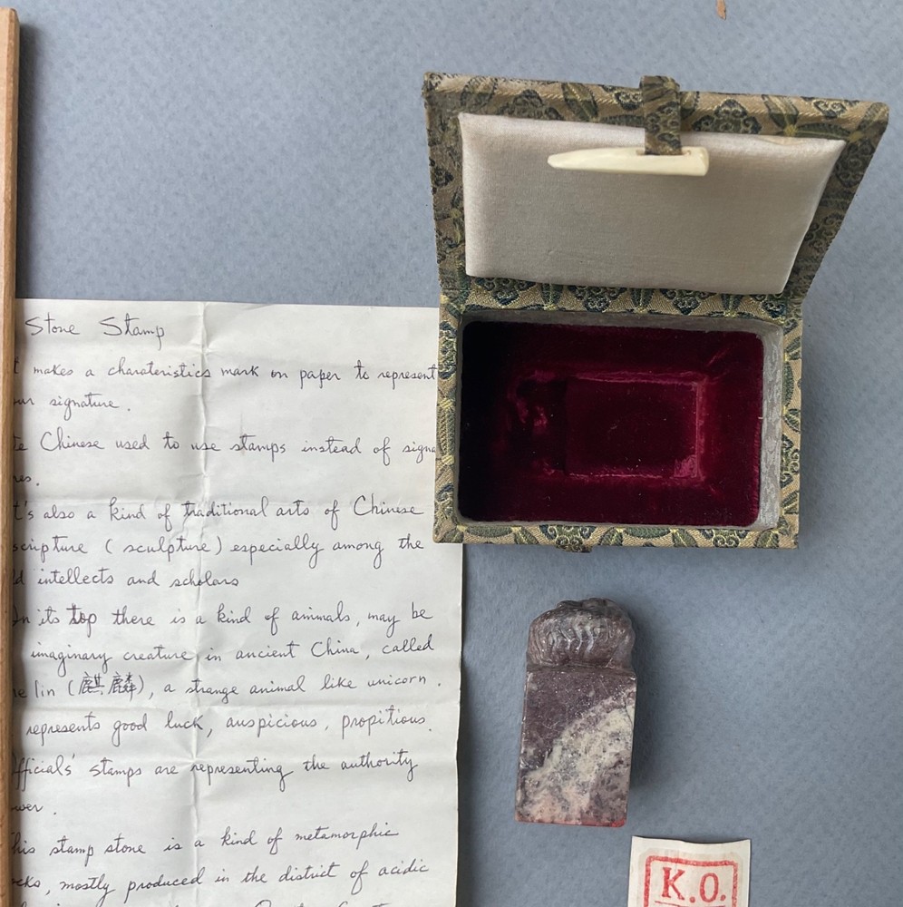 VINTAGE CHINESE STONE STAMP IN FITTED CASE