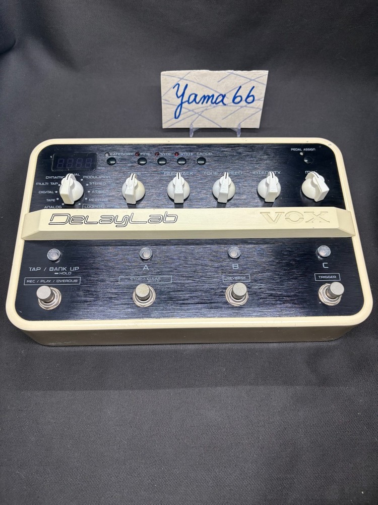 VOX DelayLab Programmable Stereo Delay & Looper Guitar Effect Pedal - Unit Only