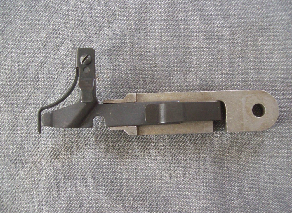 Singer Touch & Sew 620 Sewing Machine Bobbin Case Position Bracket & Misc. Parts