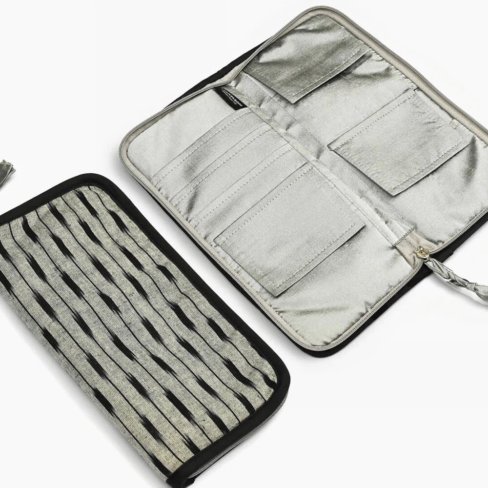 Lantern Moon Ikat IC Needle Case by Knitter's Pride