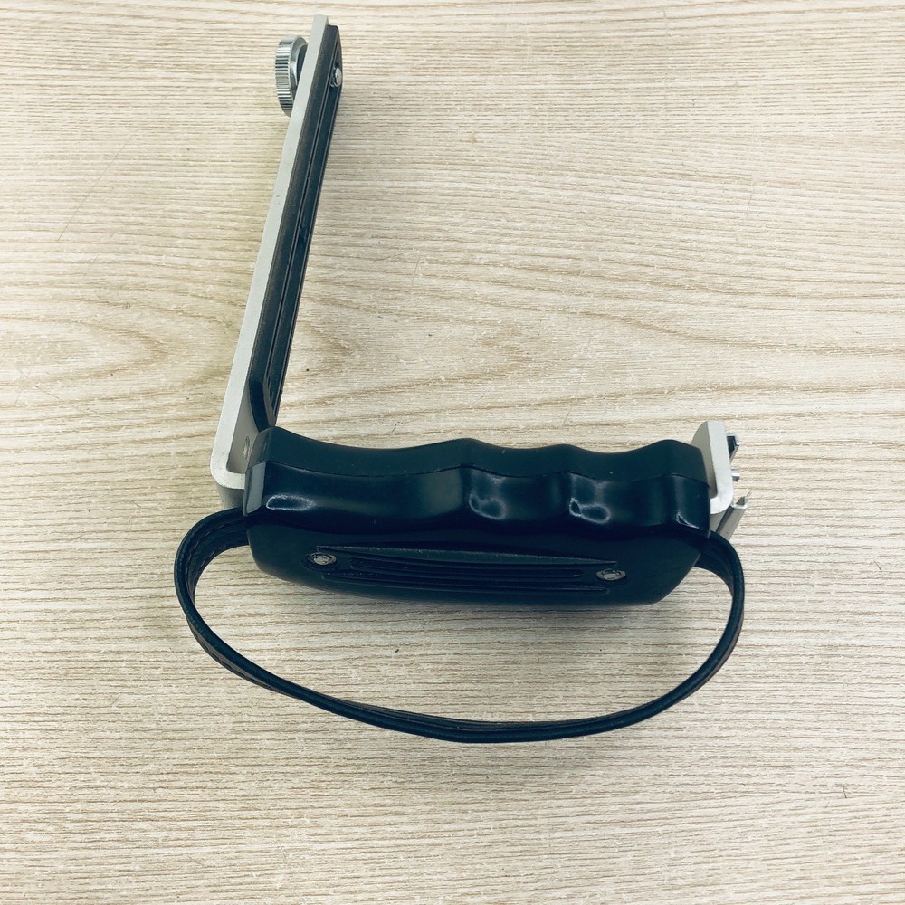 Soligor Left Hand Flash Holder Rail Grip Bracket ~Good Condition