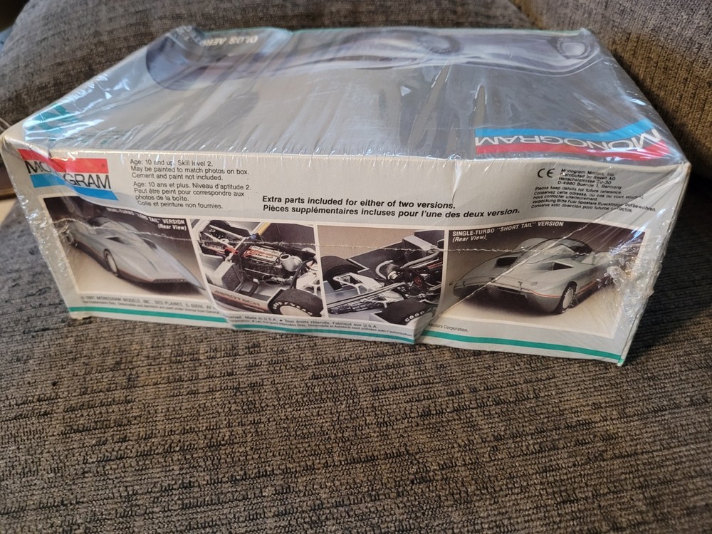 FACTORY SEALED Monogram Oldsmobile Aerotech Model Kit #2901
