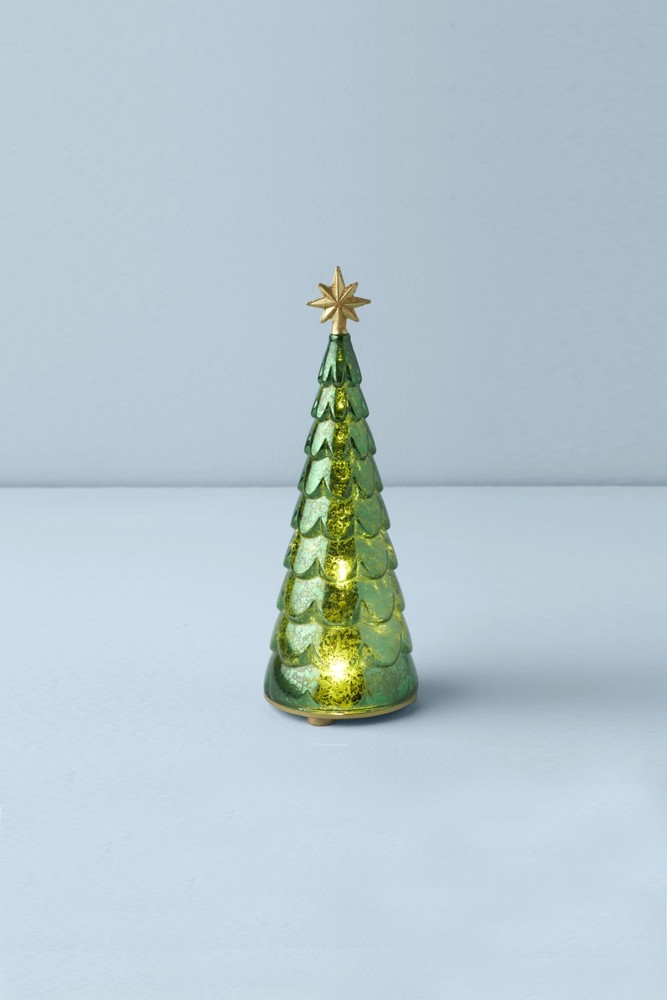 RADIANT LIGHT LIT TREE
