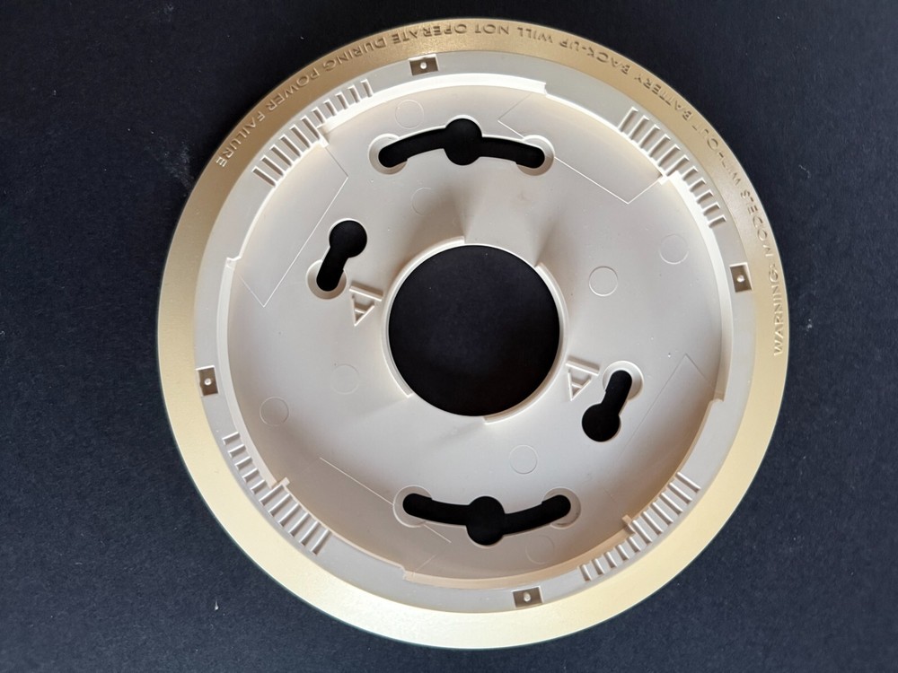 ONE USED KIDDE Smoke Detector Mounting Base SHIPS FAST!