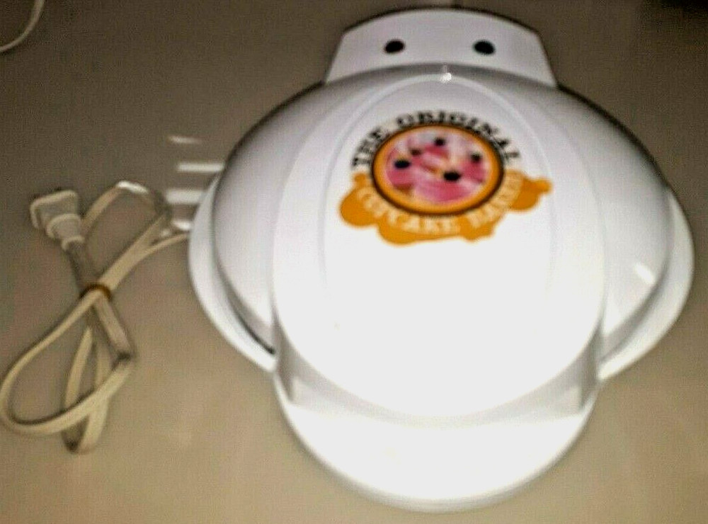 The Original Cupcake Baker Mini Cupcake Maker Bakes In 5 Min.