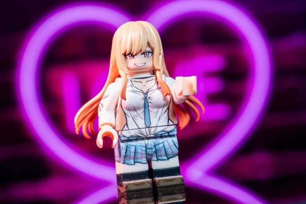 Custom Molded Figurine Accessory - Marin Kitagawa