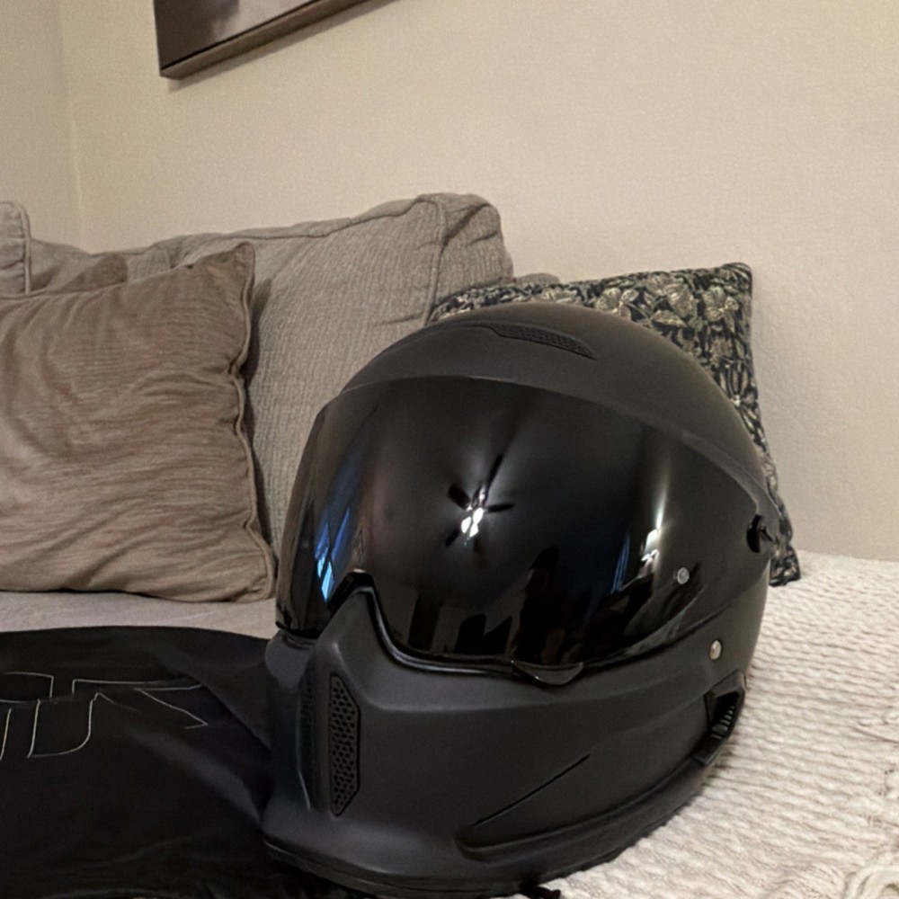 MOTORCYCLE HELMET FULL FACE